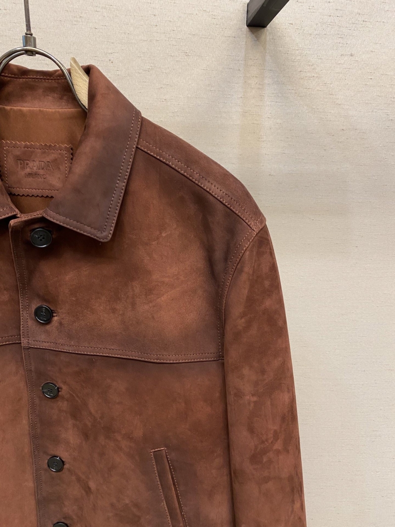 Pra*a outwear